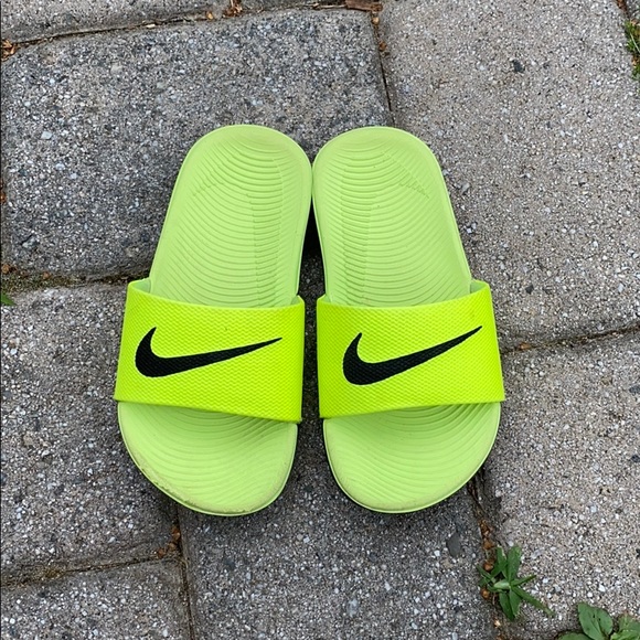 nike water sandals